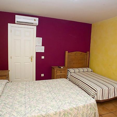 Hostal Velarde Talavera de la Reina Dış mekan fotoğraf