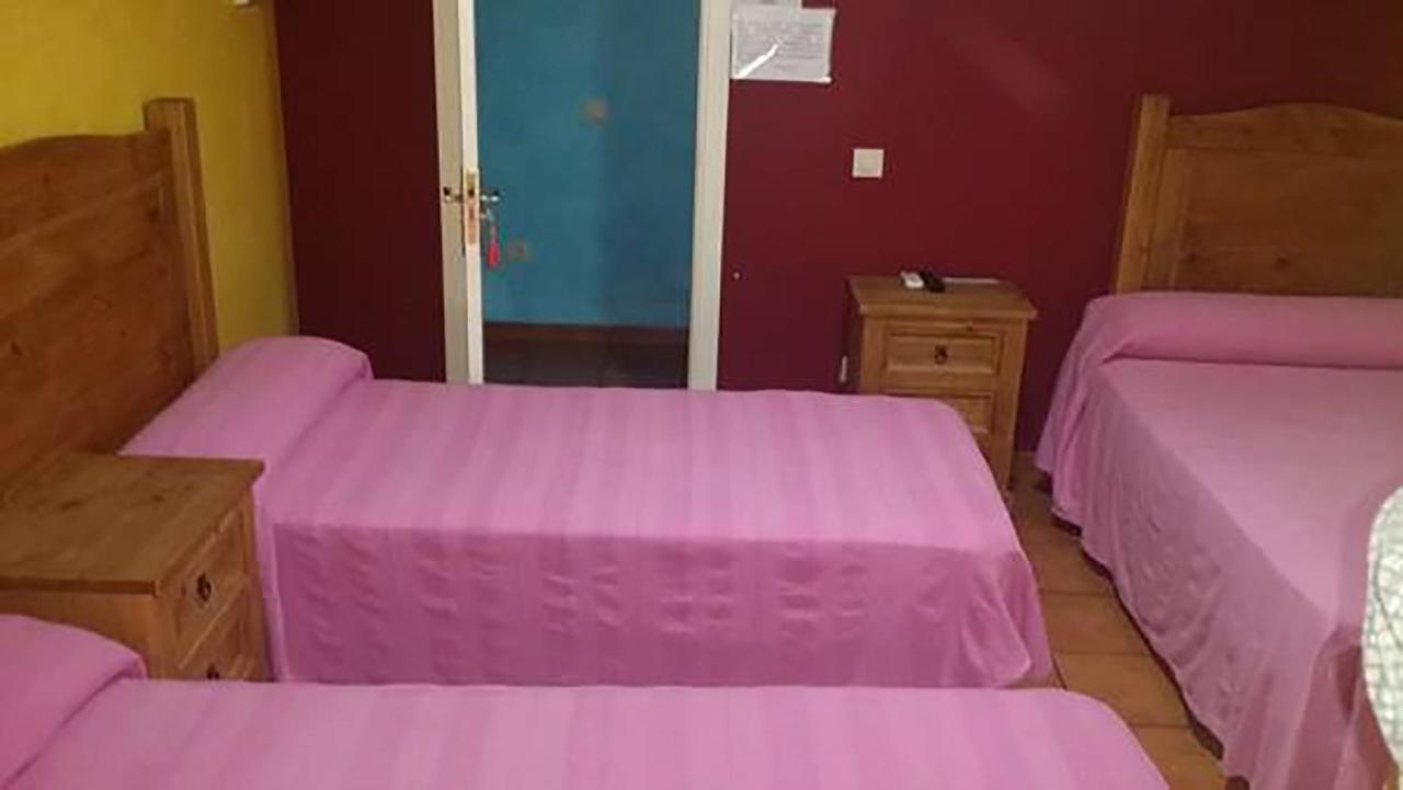 Hostal Velarde Talavera de la Reina Dış mekan fotoğraf